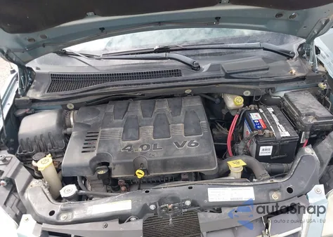 2008 Chrysler Town & Country Limited z USA, uszkodzony, nr VIN 2A8HR64X98R811762